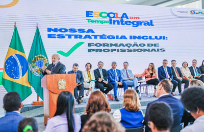 Lula destaca educação do Piauí em lançamento do Programa Escola em Tempo Integral
